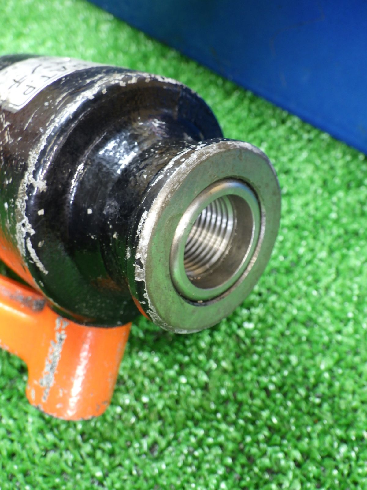 油圧工具 重量あり