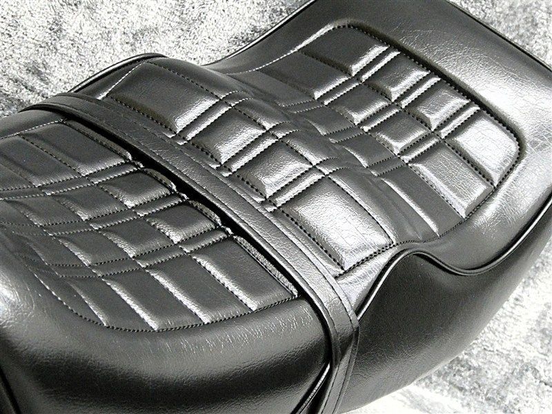 GS400 E4黒 新アンコ カスタムシート/あんこ抜き ローダウンシート GS400 E4黒 新アンコ カスタムシート/ あんこ抜き ローダウンシート