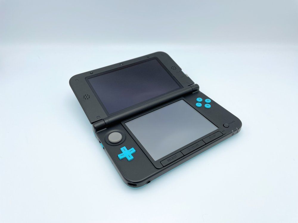 ニンテンドー3DS LL