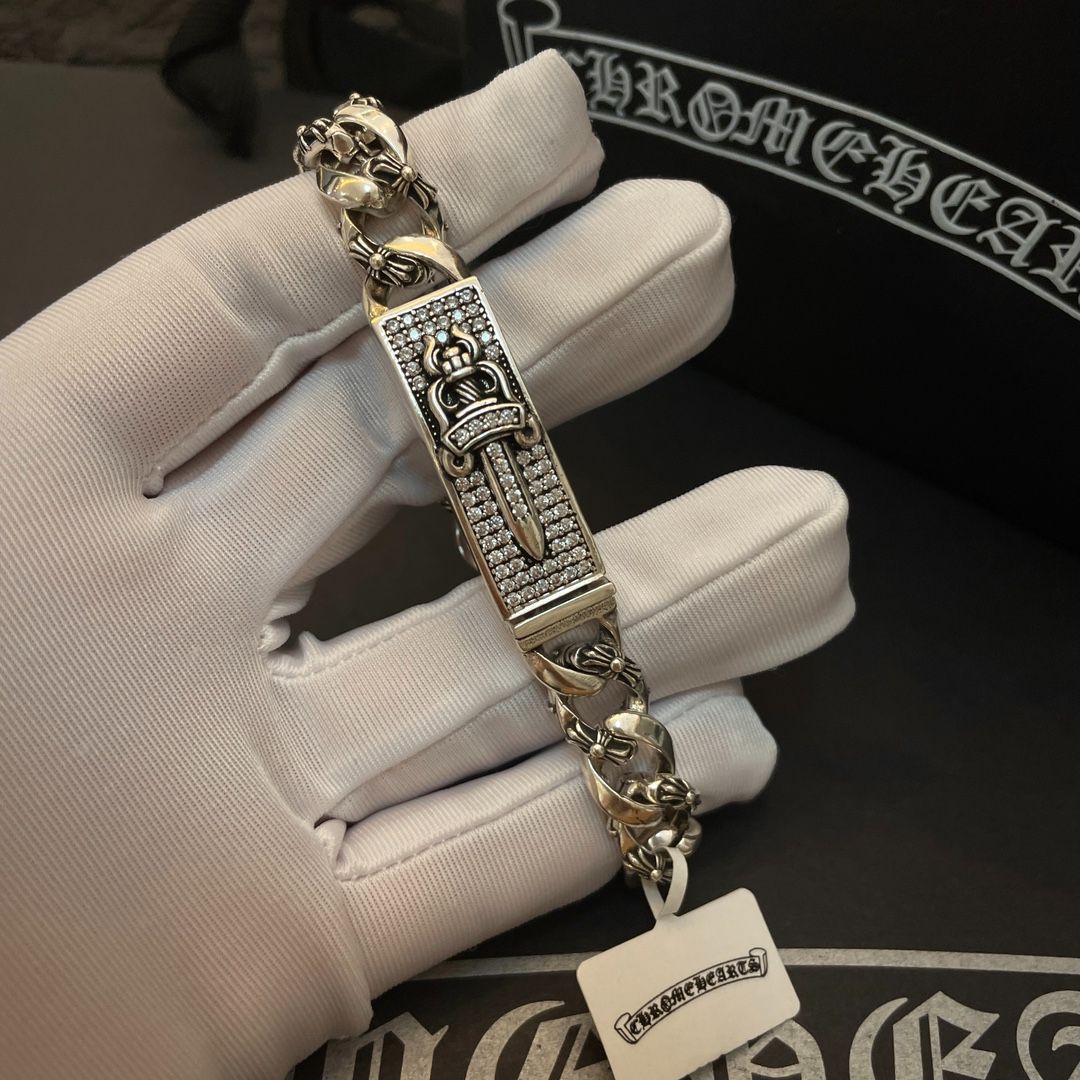 クロムハーツ  Chrome Hearts  ブレスレット 宝剣 ダイヤモンド  十字