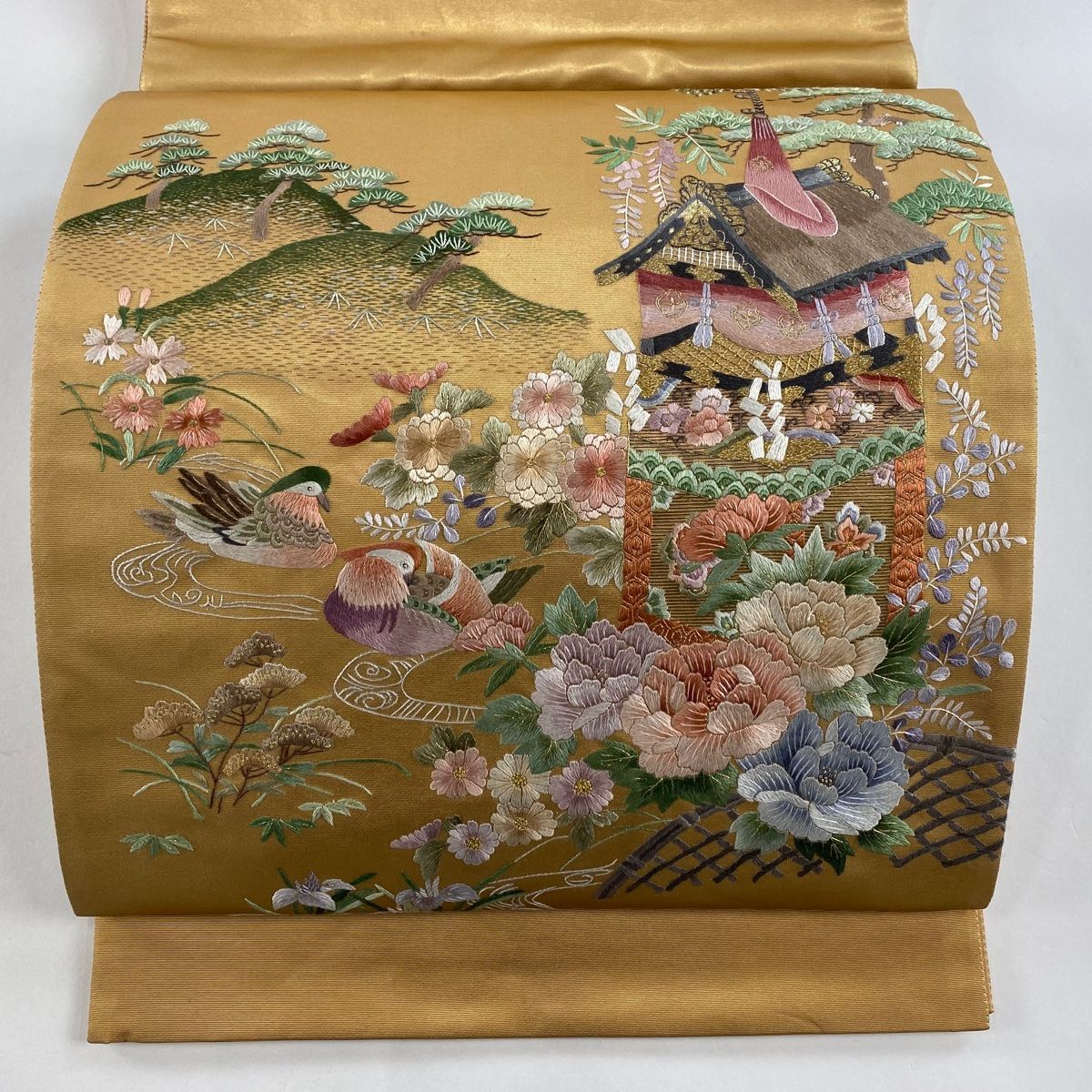 袋帯 美品 秀品 山鉾 花鳥 蘇州刺繍 金糸 金色 お太鼓柄 正絹