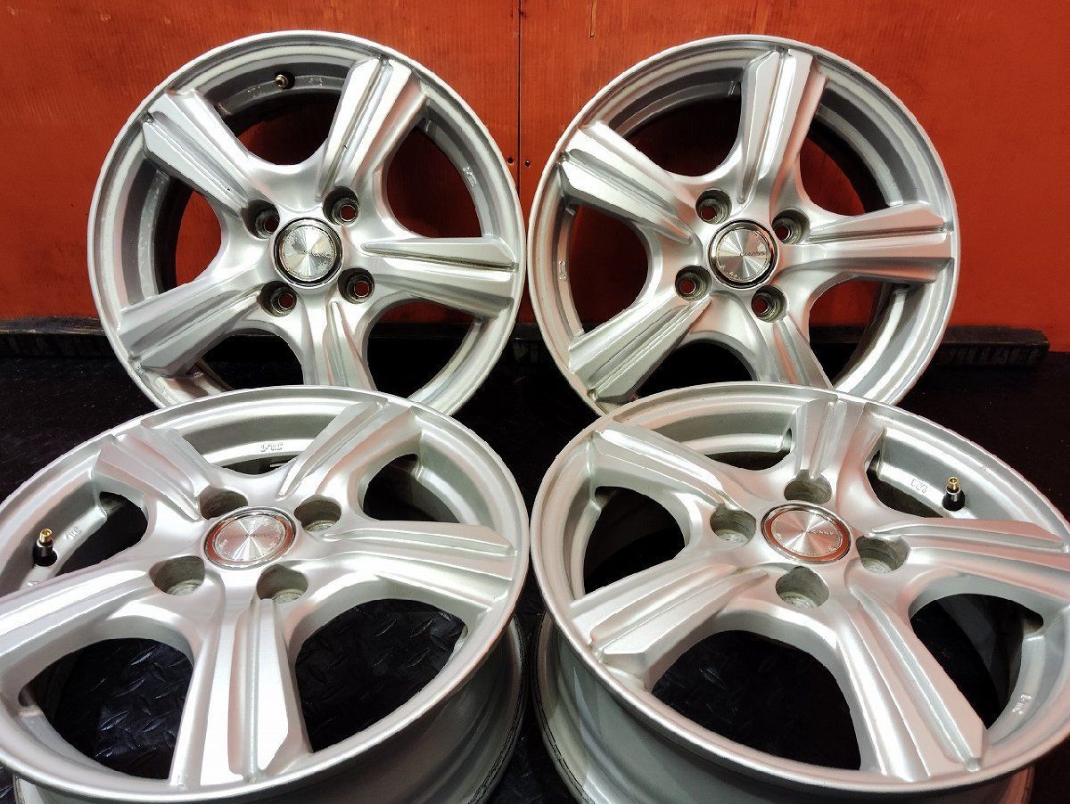 ☆美品☆GRASS☆14in×5.5J PCD100 4H IS40 ハブ径67