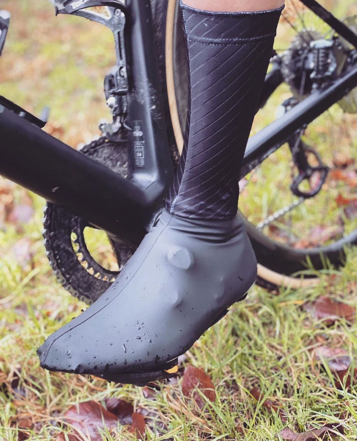 Overshoes エアロシューズカバー