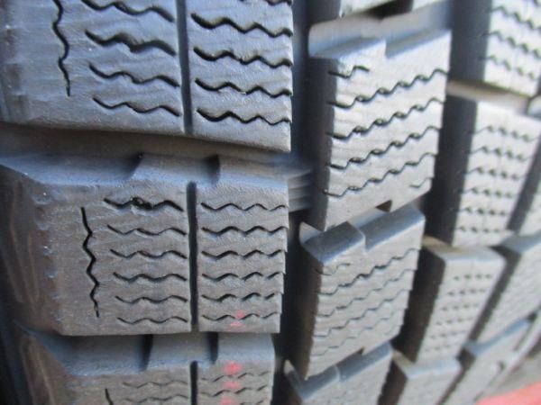ダンロップ WINTER MAXX WM01　185/65R15　4本　8～9分溝 WINTER MAXX 02 正規品 4本 スタッドレスタイヤ 185/65R15 88Q