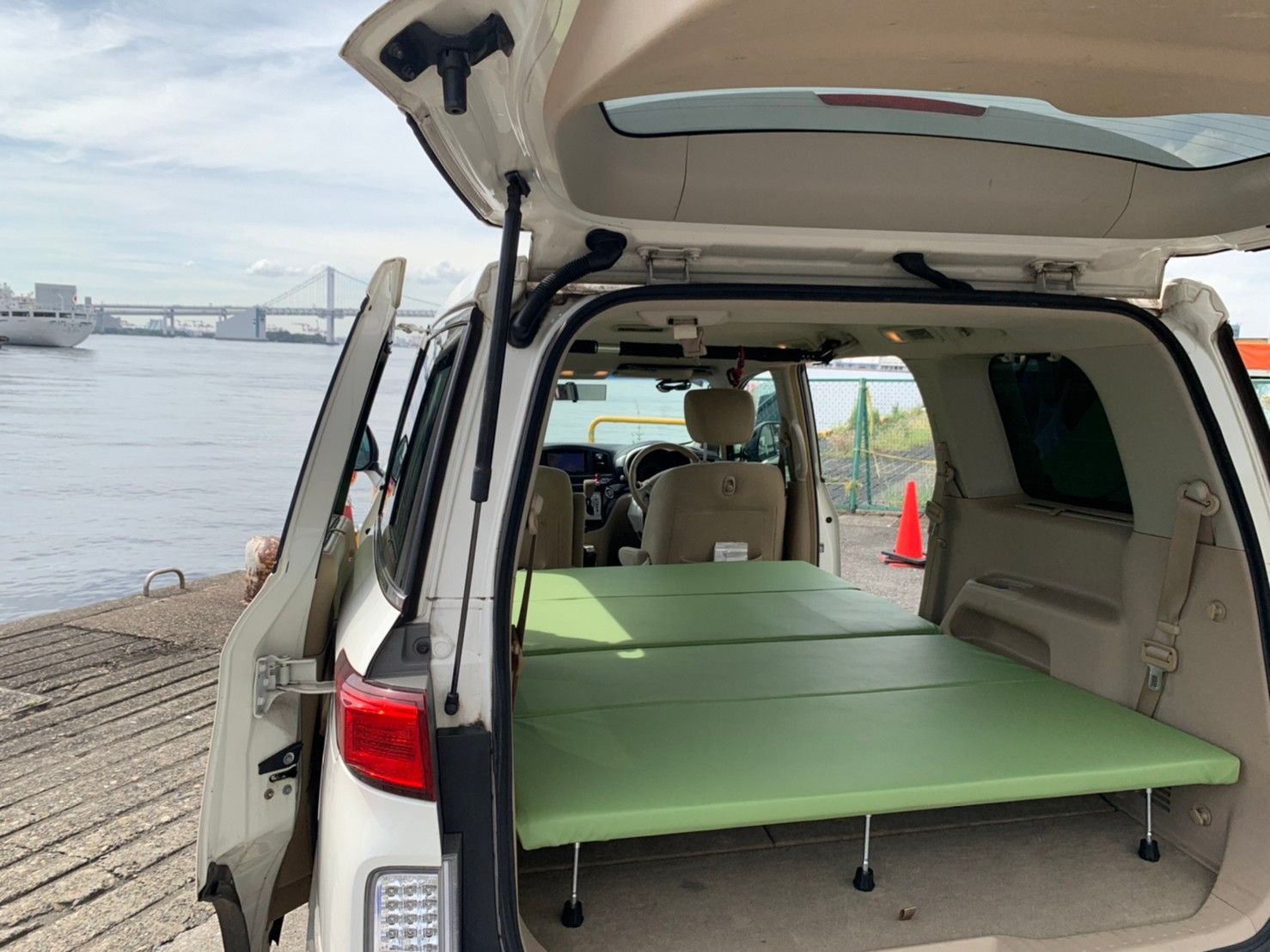 E52 エルグランド 車中泊用ベッドキット組み立てマニュアル付