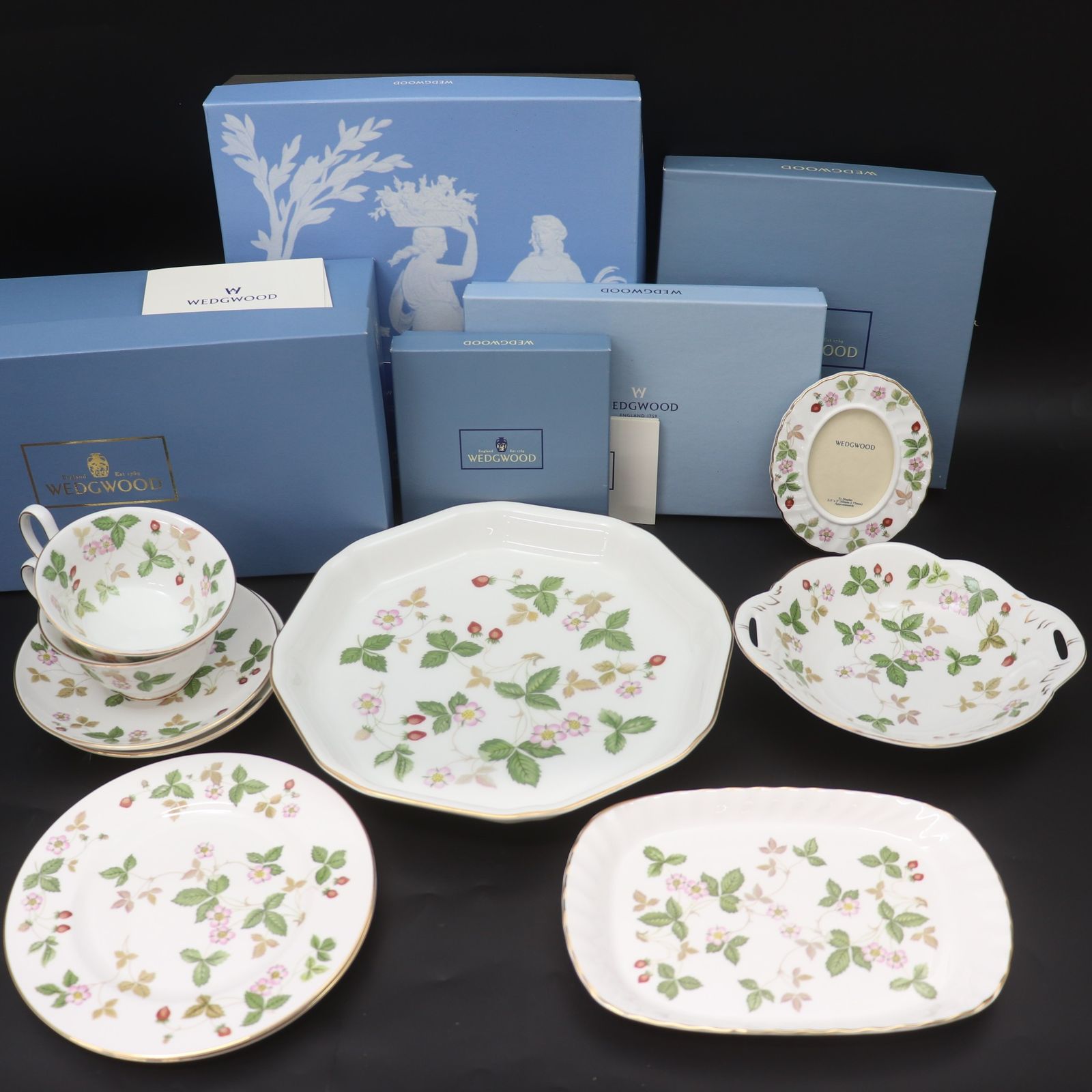 1259【未使用・自宅保存品】WEDGWOOD ウェッジウッド 大皿 5点 25.8