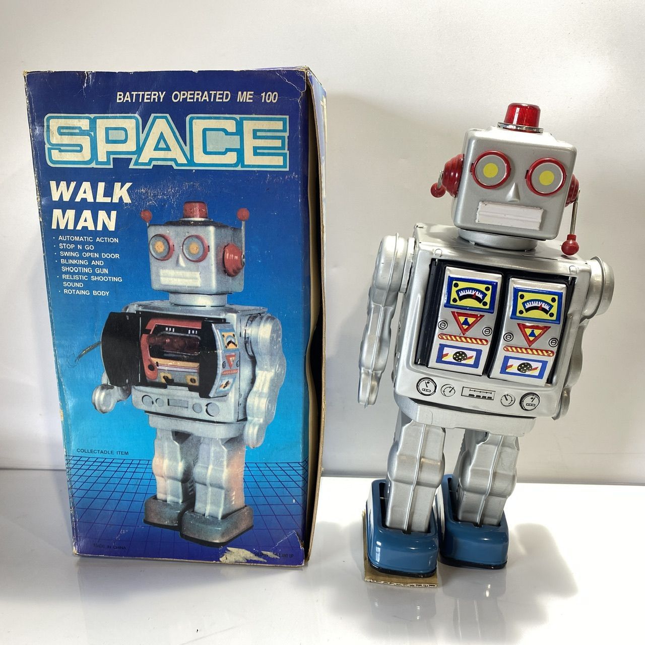 スペースウォークマン SPACE WALKMAN ブリキ ビンテージ おもちゃ SPACE WALK MAN ブリキロボット 動作不可 破損あり｜トレファク