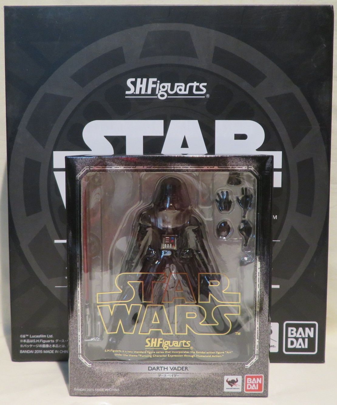 バンダイ S.H.Figuarts STAR WARS ダース・ベイダー / スペシャルディスプレイスタンド付 初回