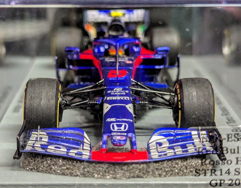 スパーク SPARK レッドブル トロ・ロッソ ホンダSTR14 2019 Red Bull Toro Rosso-Honda STR14｜F1マシン Powered by