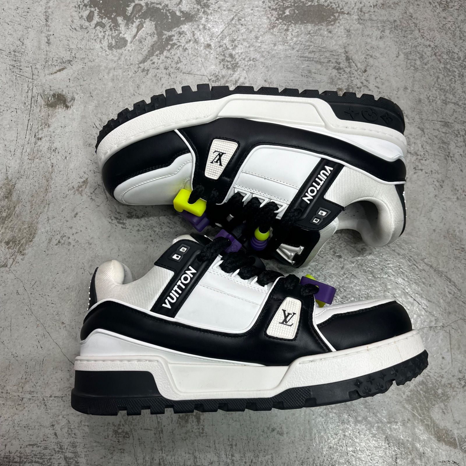 LOUIS VUITTON LV Trainer Maxie Sneaker LVトレイナーマキシ