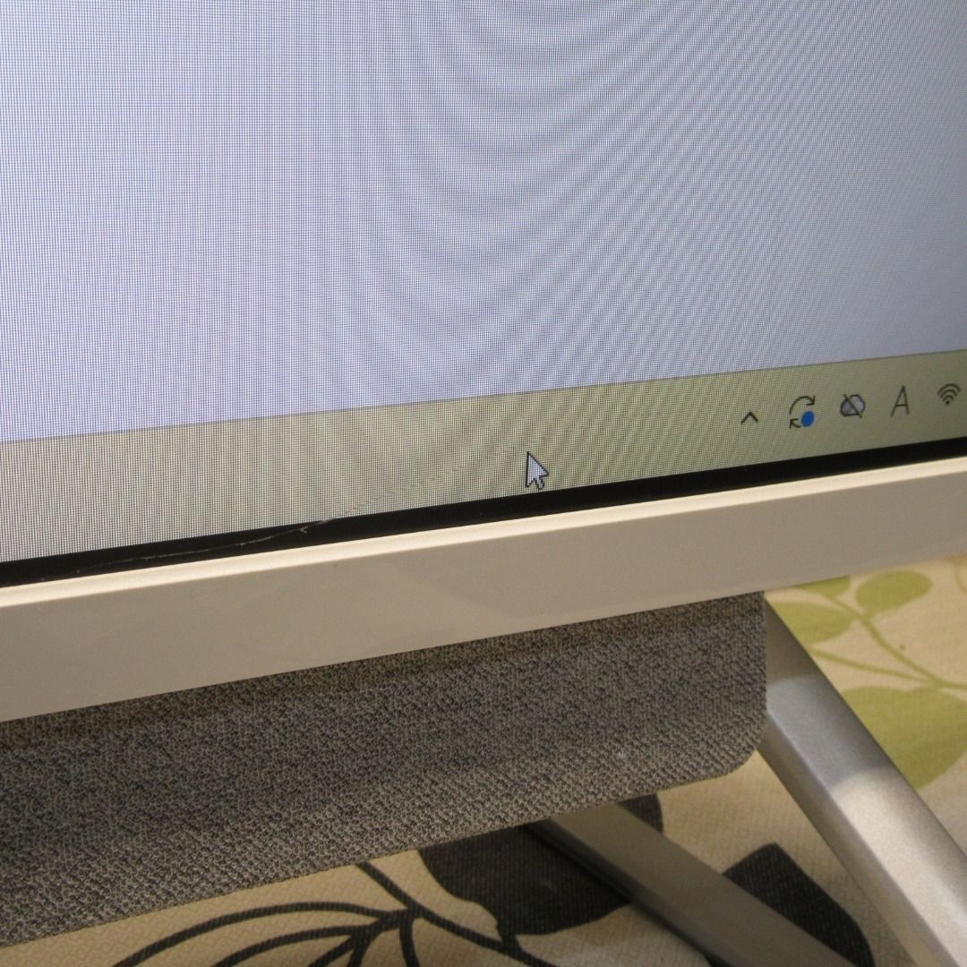 超大画面27インチWin11公式対応11世代i7|メ16G|SSD|無線|カメラ