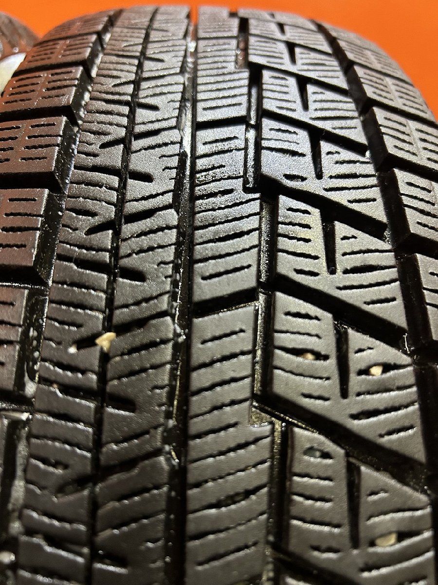 スタッドレス
