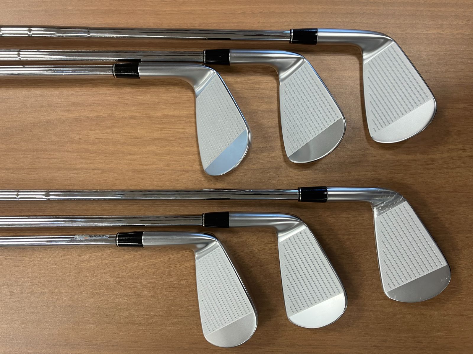 新品 ダンロップ スリクソン ZXi5 アイアン 6本セット (#5/#6/#7/#8/#9