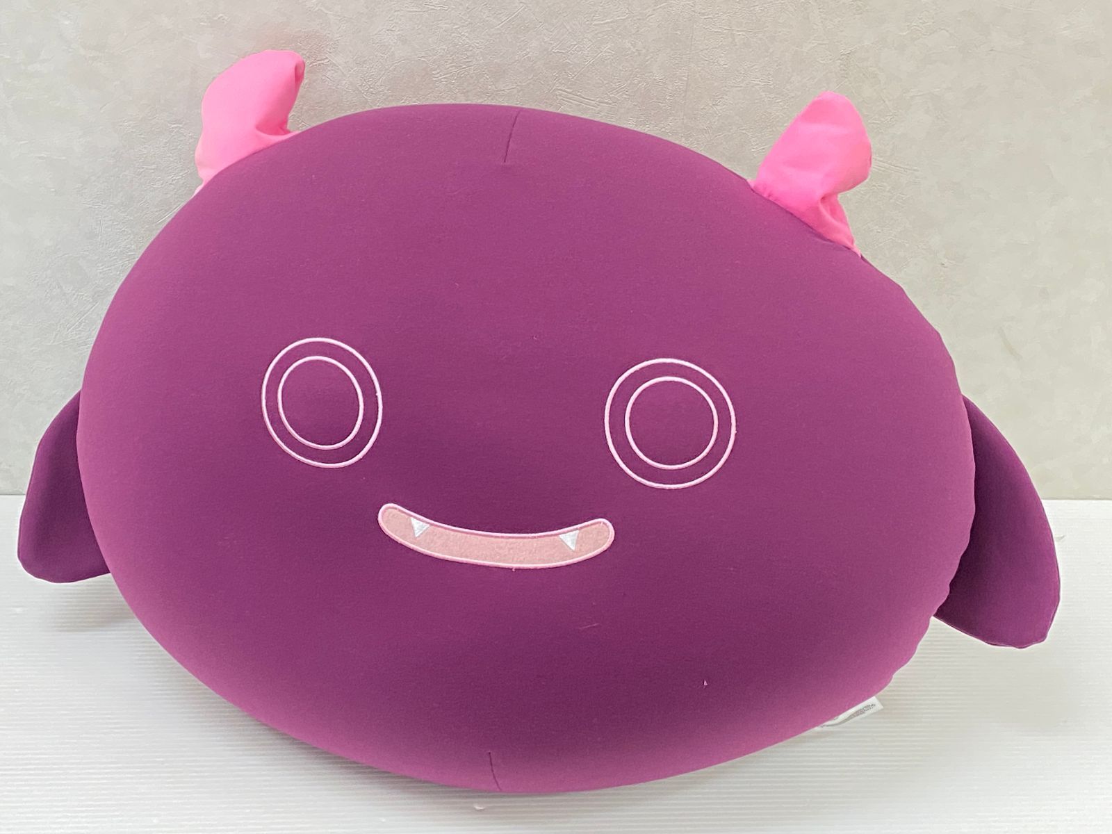 デビ太郎 ビッグクッション アイドルマスターシャイニーカラーズ 中古