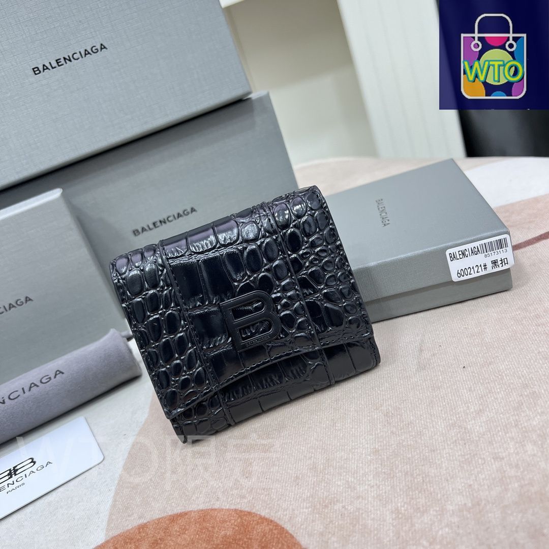 今日特価】Balenciaga ミニウォレット, シャイニークロコダイル
