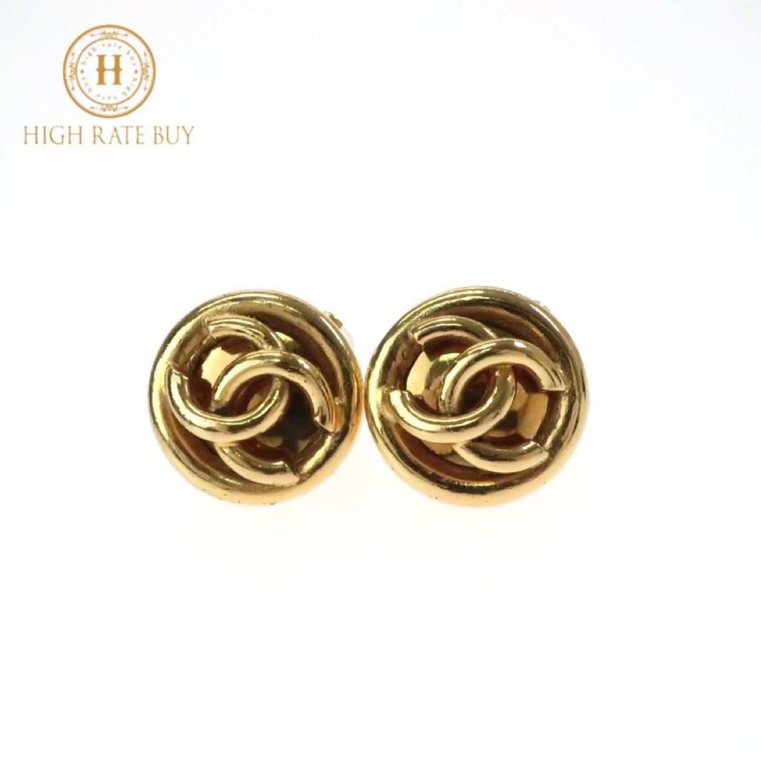 シャネル ココマーク イヤリング ゴールド 93P刻 CHANEL 極美品CHANEL シャネル ココマーク イヤリング 93P 2935 - メルカリ