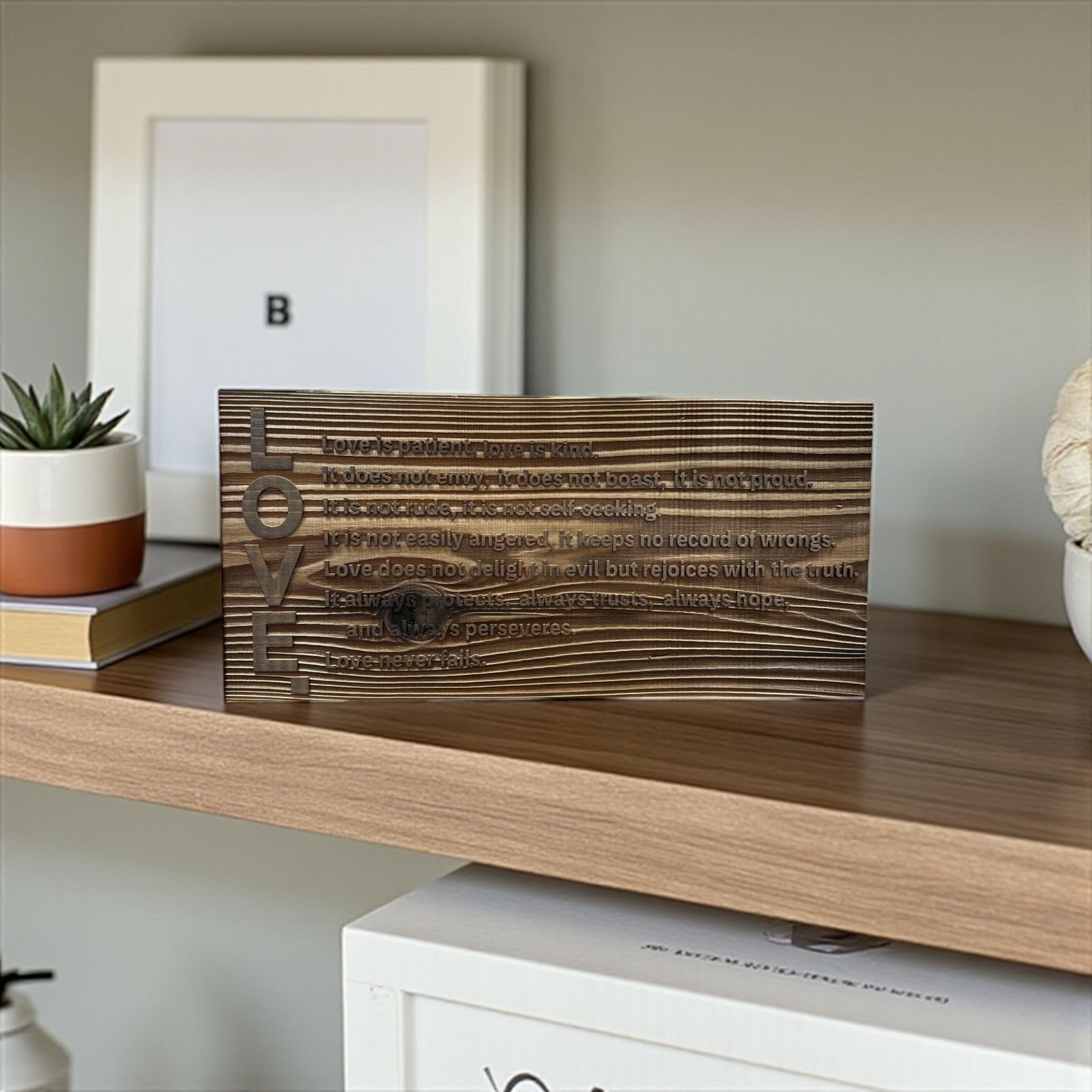 木製インテリアプレート LOVE.” ラージサイズ