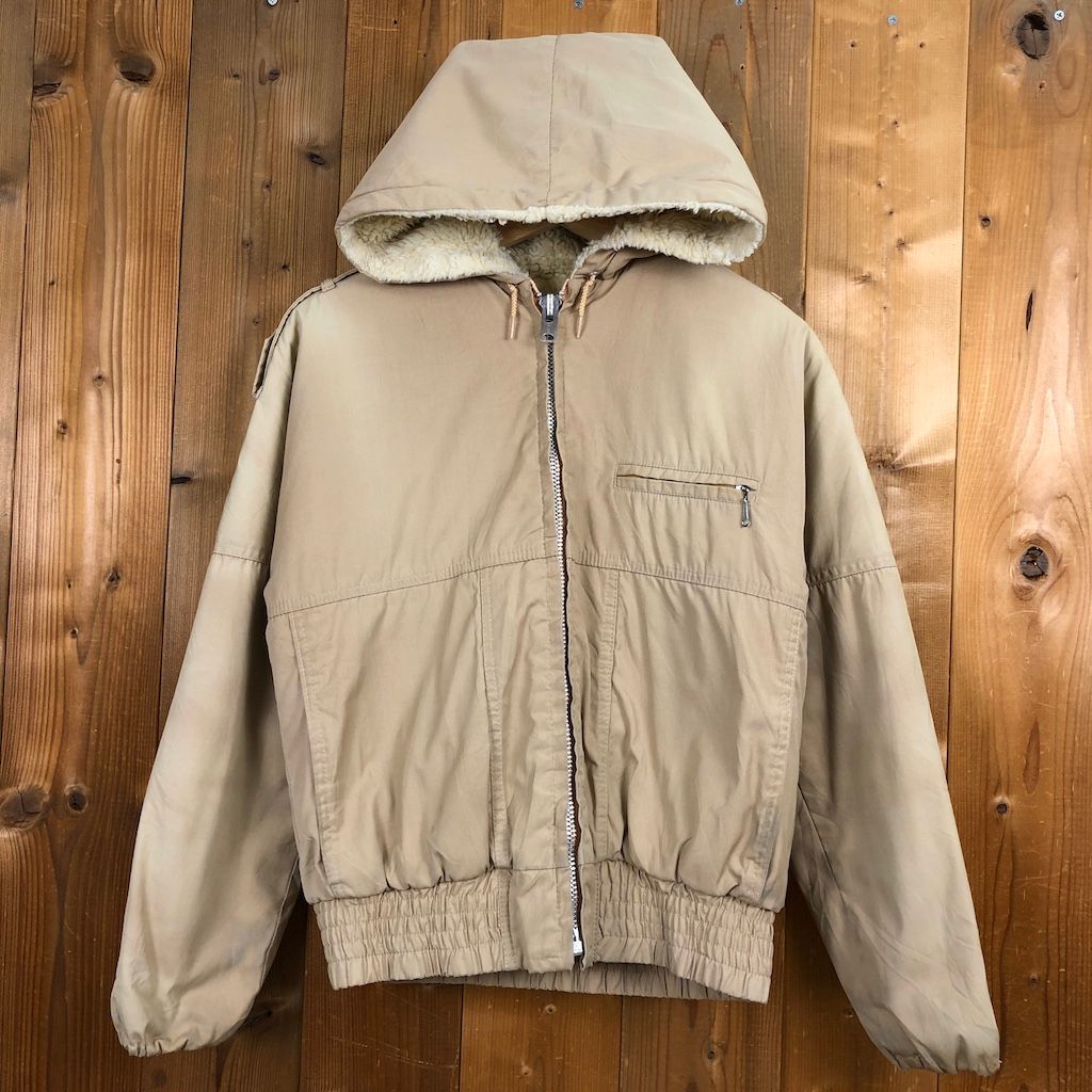 MONTGOMERY WARD モンゴメリーワード Custom Outerwear Custom アウターウェア ナイロンパーカー 裏ボア  ジップアップ フルジップ フードジャケット ベージュ B1089