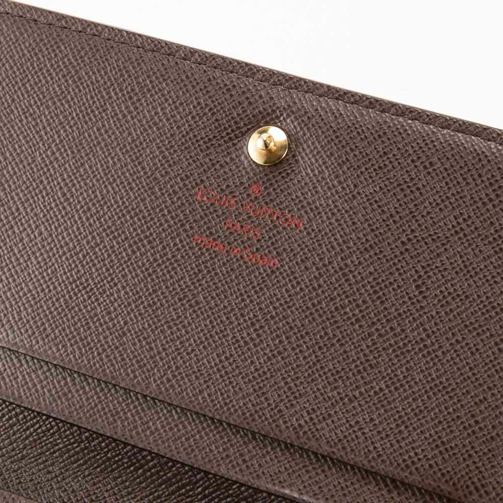 VUITTON 折り財布
