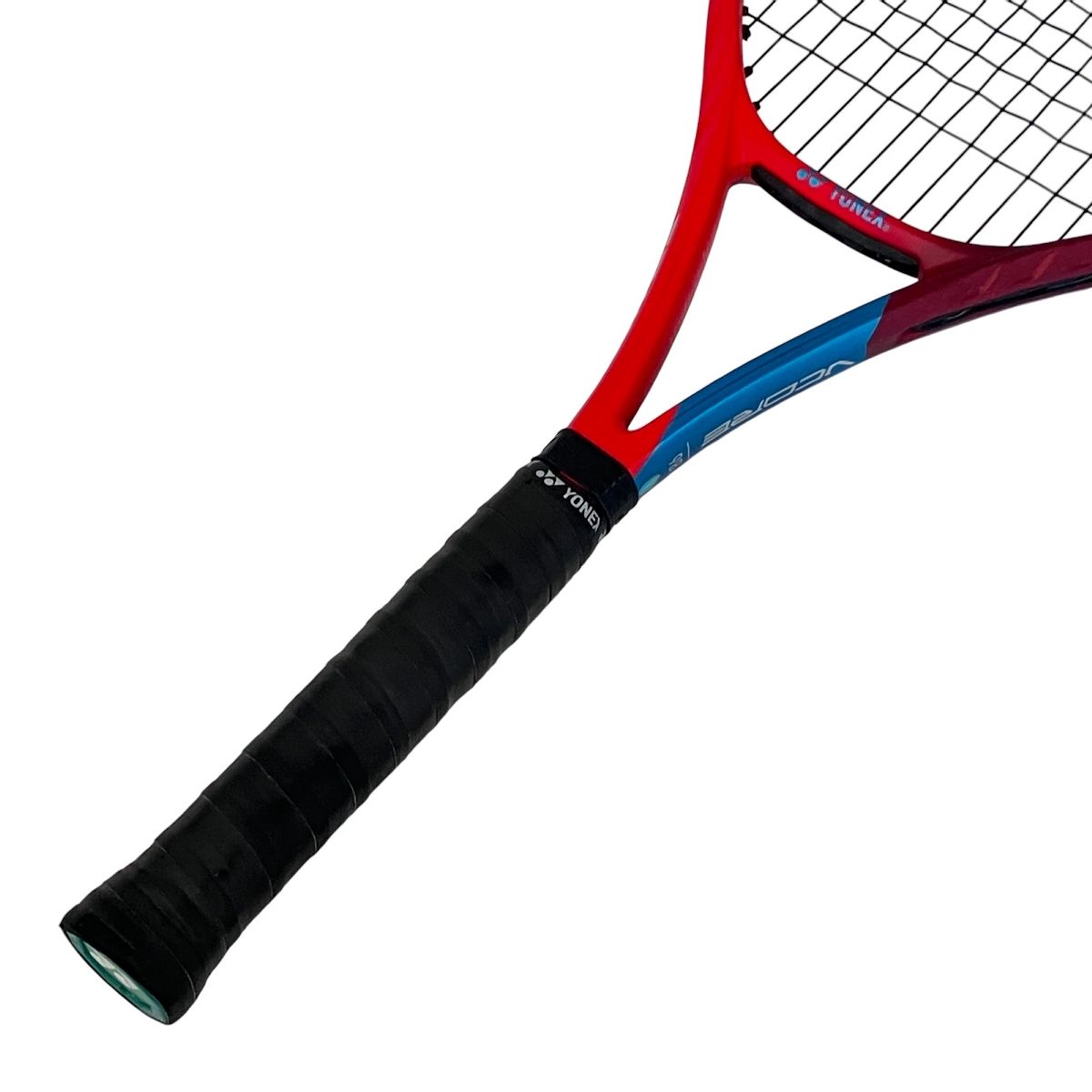 YONEX