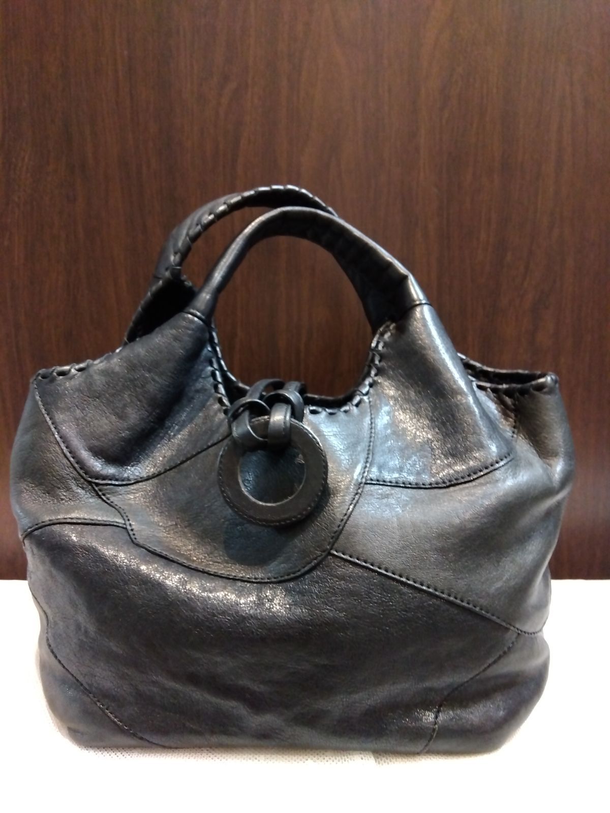 M19 イビサ IBIZA バック 黒 black やわらかいレザー 仕切りあり