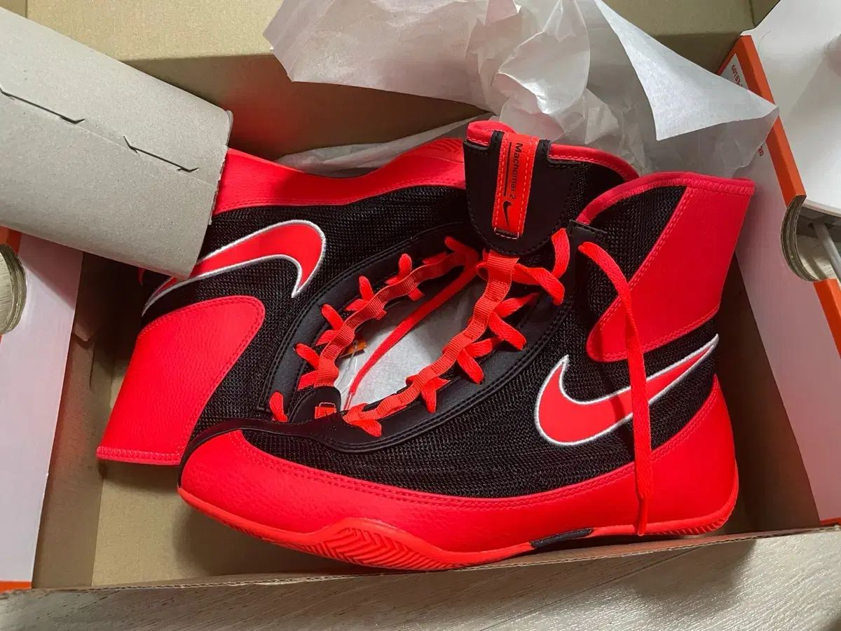 【雷市場（ポンジャン）商品韓国直送】 NIKE(ナイキ) ボクシング シューズ マチョマイ 250