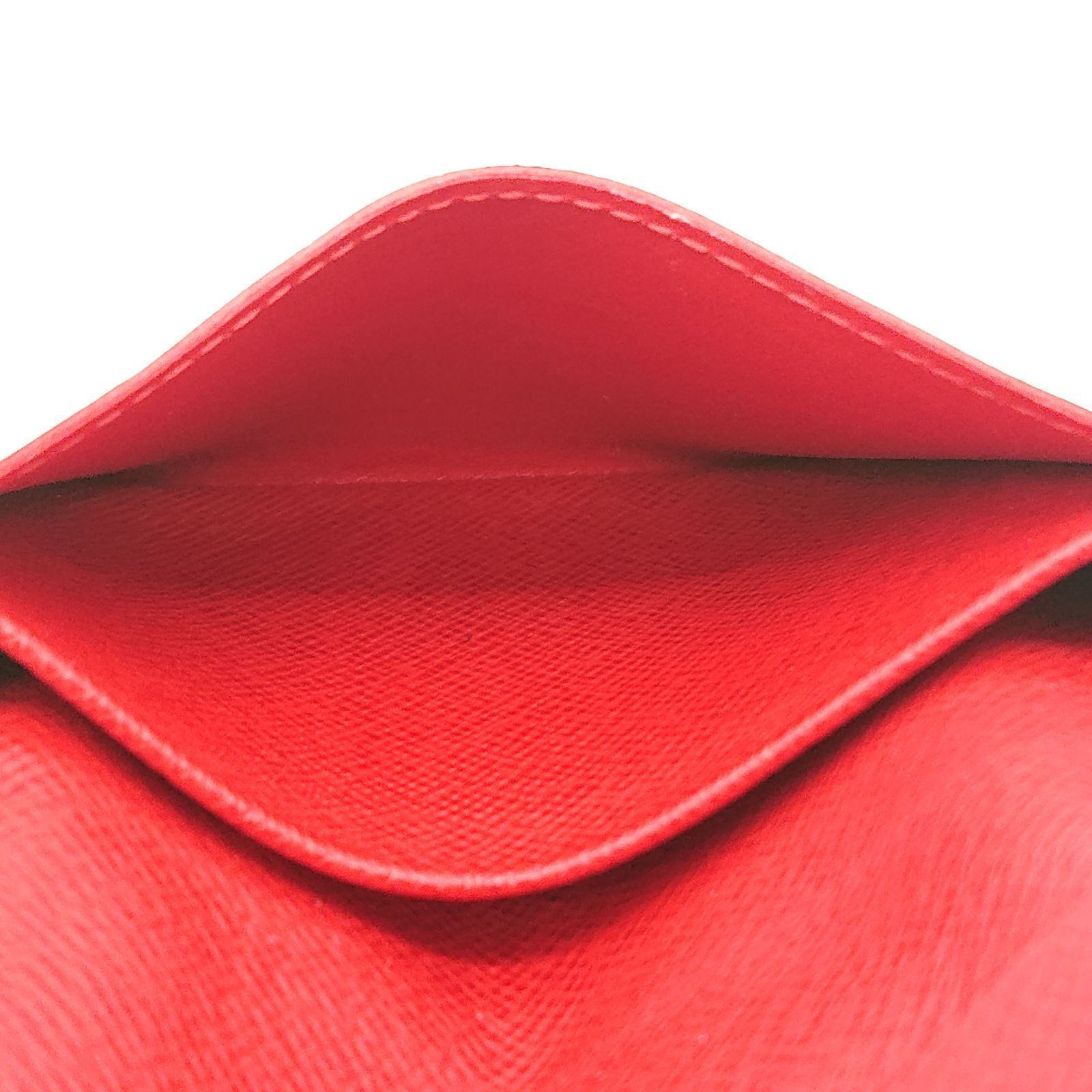 LOUIS VUITTON エピ　小銭入れ　名刺美品 LOUIS VUITTON エピ 小銭入れ 名刺美品 ルイヴィトン LOUIS VUITTON 美