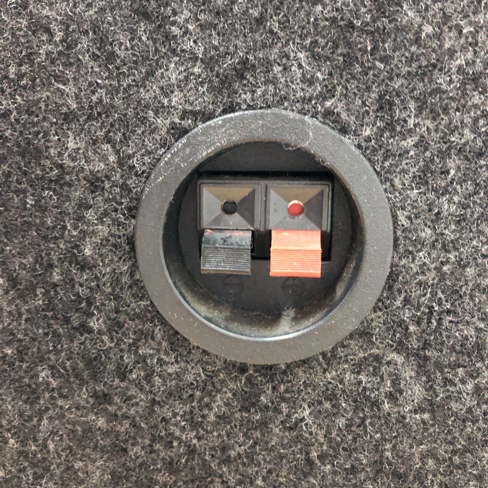 サブウーファー