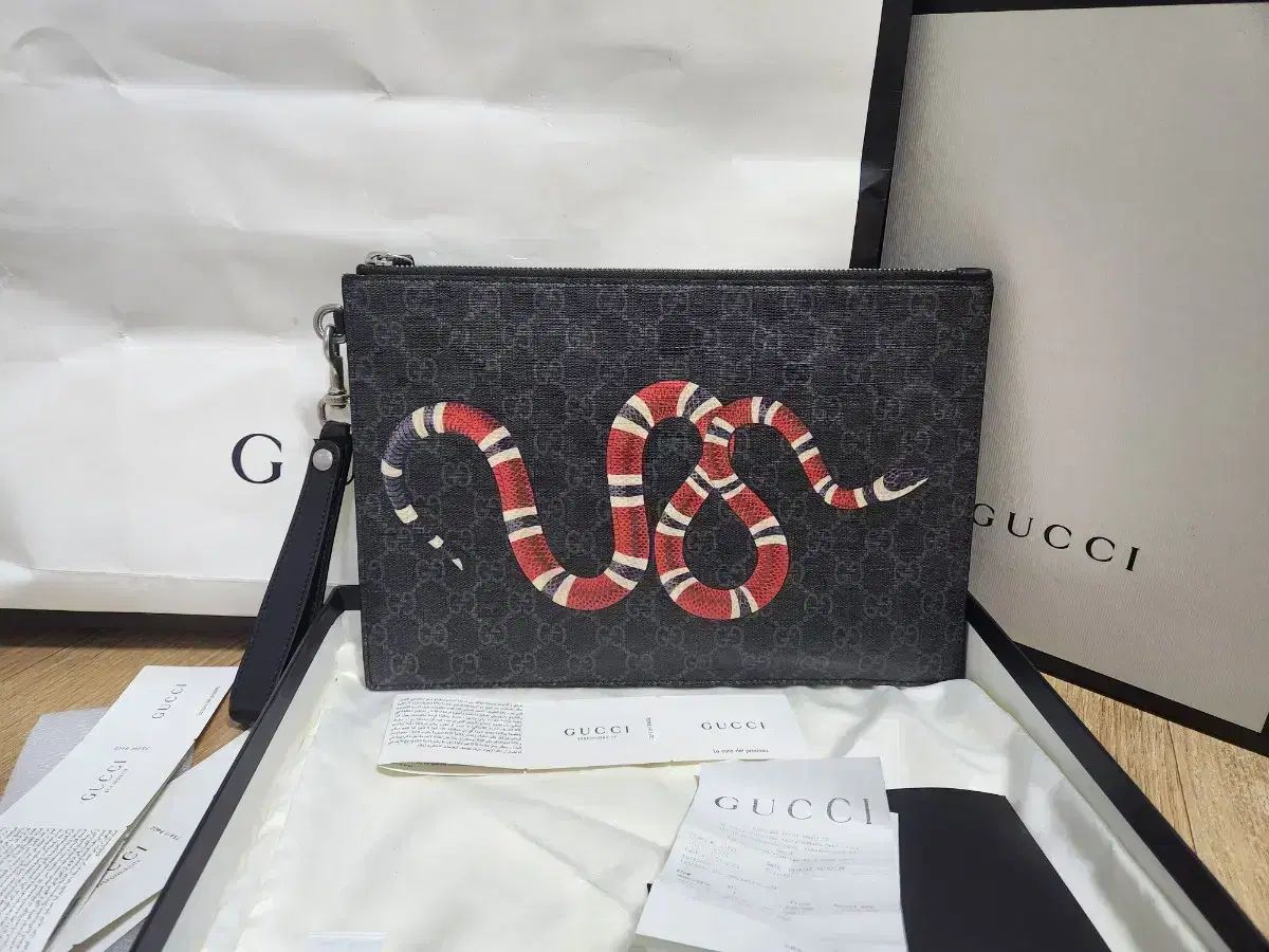 GUCCI(グッチ) Supreme(シュプリーム) キングスネーク クラッチ