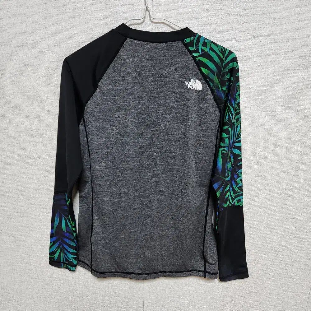 THE NORTH FACE 長袖 THE NORTH FACE(ザノースフェイス) レディース ラッシュガード