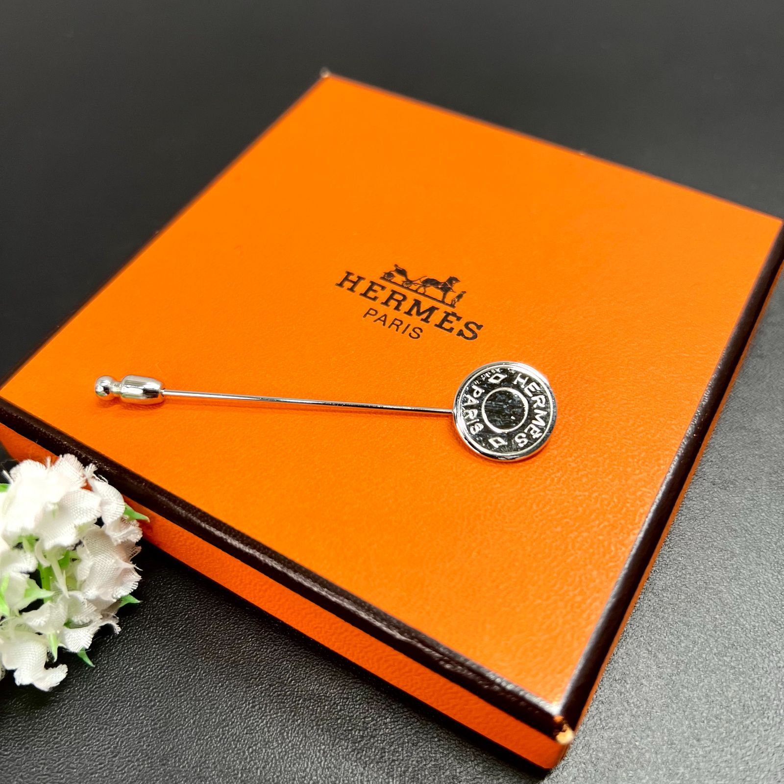 美品☆HERMES エルメス☆セリエ ピンブローチ シルバー HERMES エルメス セリエ ピンブローチ 安全ピン シルバー
