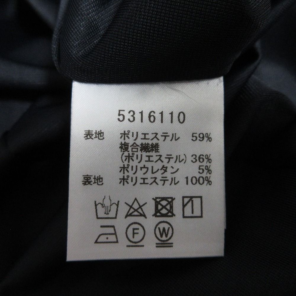 Rene ルネ コーティングパール ストレッチ パフスリーブ フレアワンピース Rene ルネ コーティングパール ストレッチ パフスリーブ フレア
