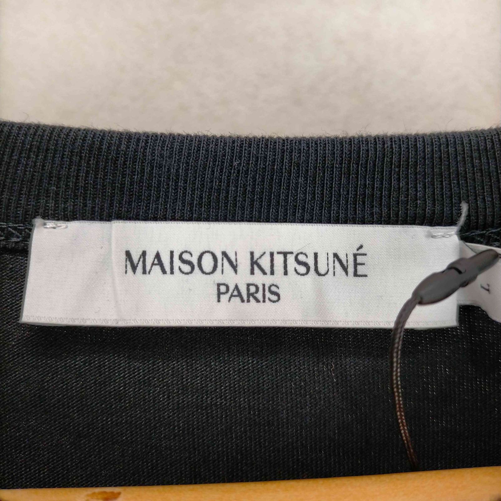 maison kitsune(メゾンキツネ) チラックスフォックス Tシャツ メンズ