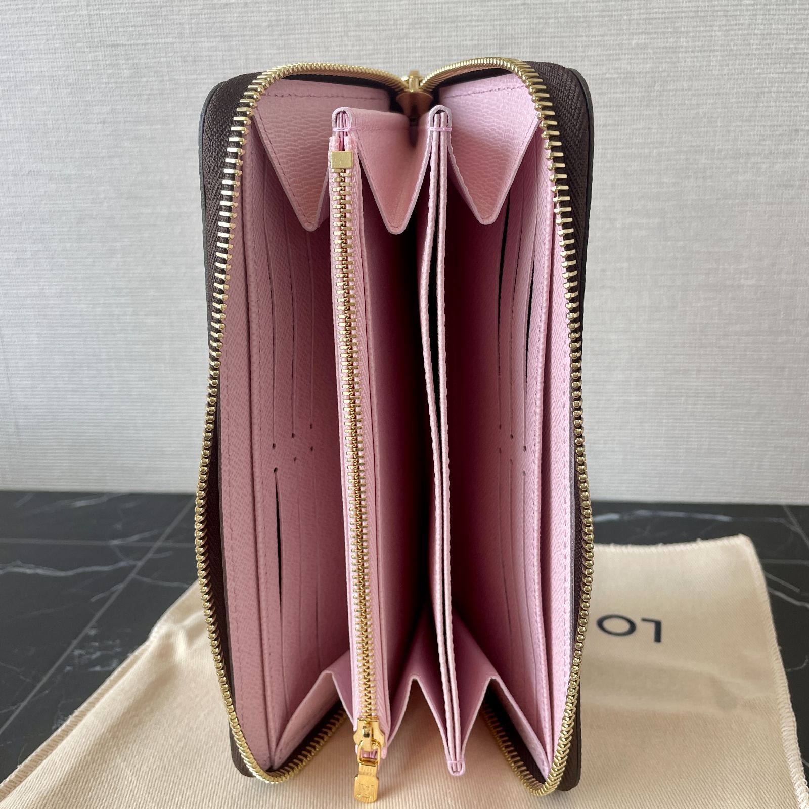【国内即発】ルイヴィトン 長財布 M13433 LOUIS VUITTON ルイヴィトン 長財布(ラウンドファスナー) ルイ