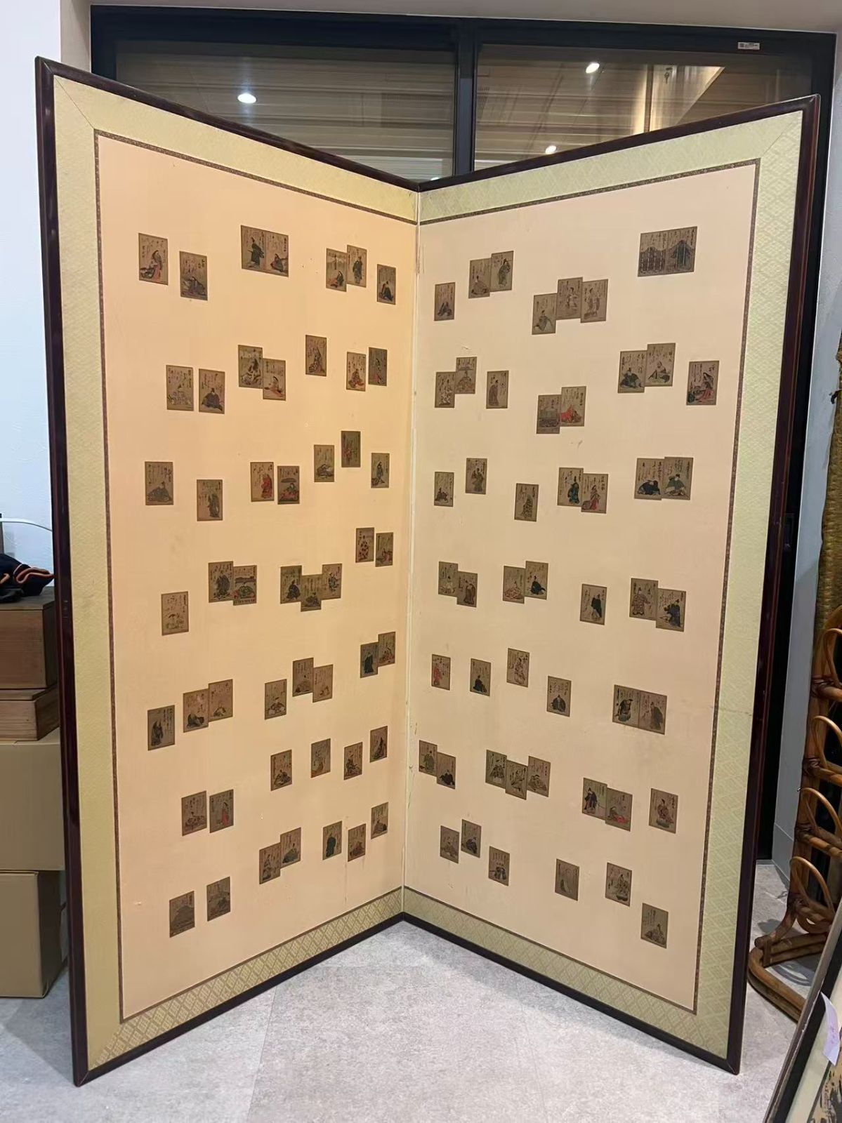 雅 大型 二曲屏風 歌かるた|和歌札貼り 和風衝立 インテリア