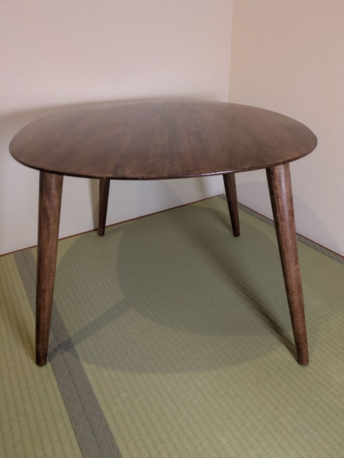 木製　卵型　サイドテーブル　センターテーブル　70×60×45.5 木製 卵型 サイドテーブル センターテーブル 70×60×45.5 たまご型