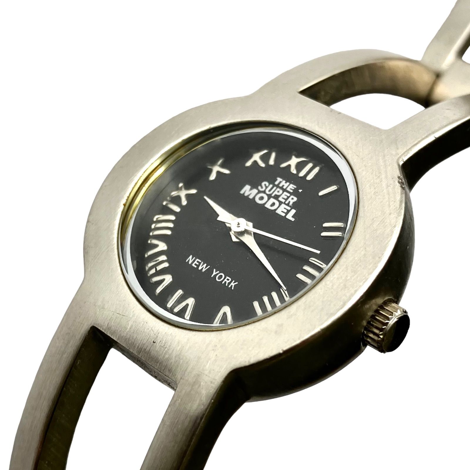 仕入れ腕時計　NEW Yoker 型式NY001 時計