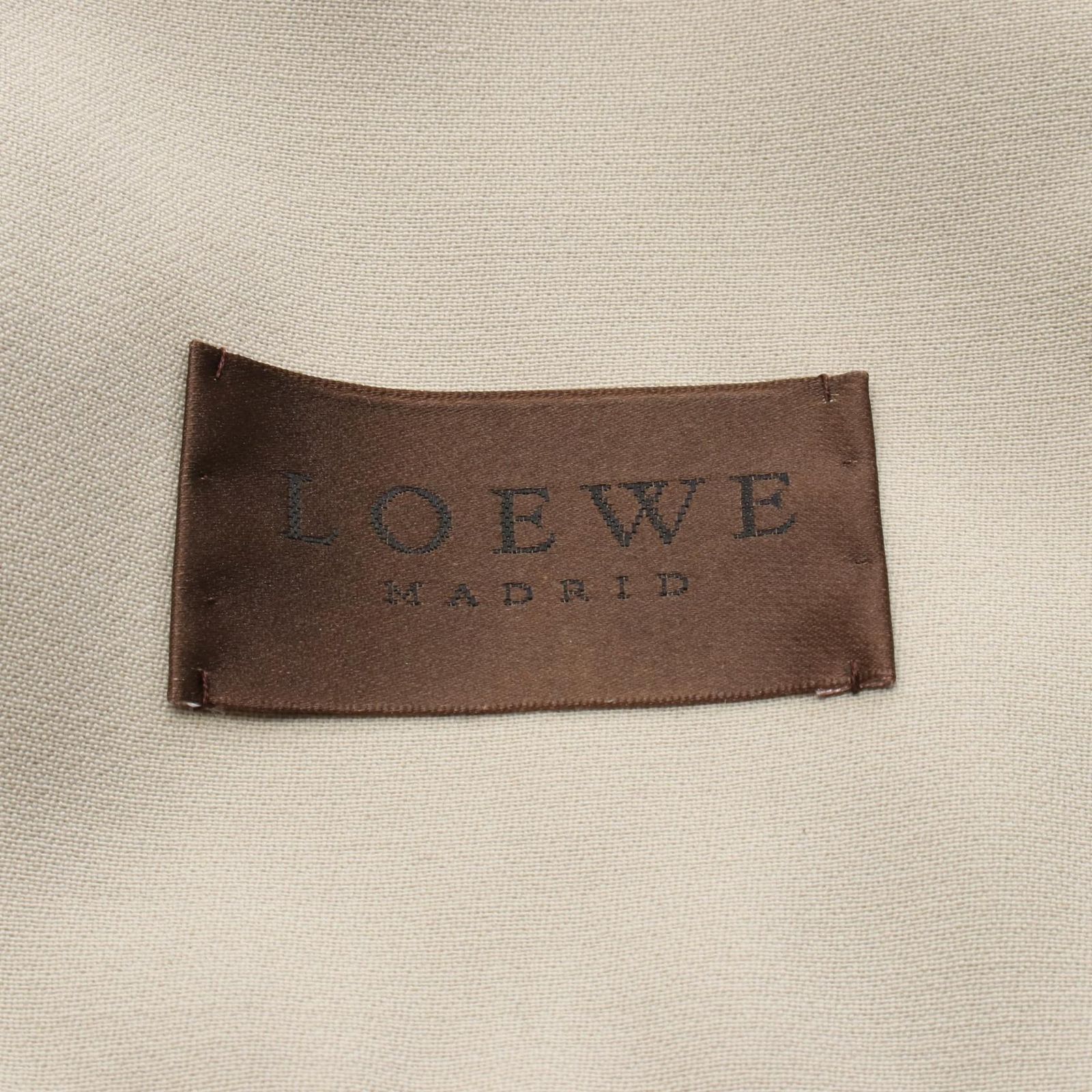 LOEWE ベージュ