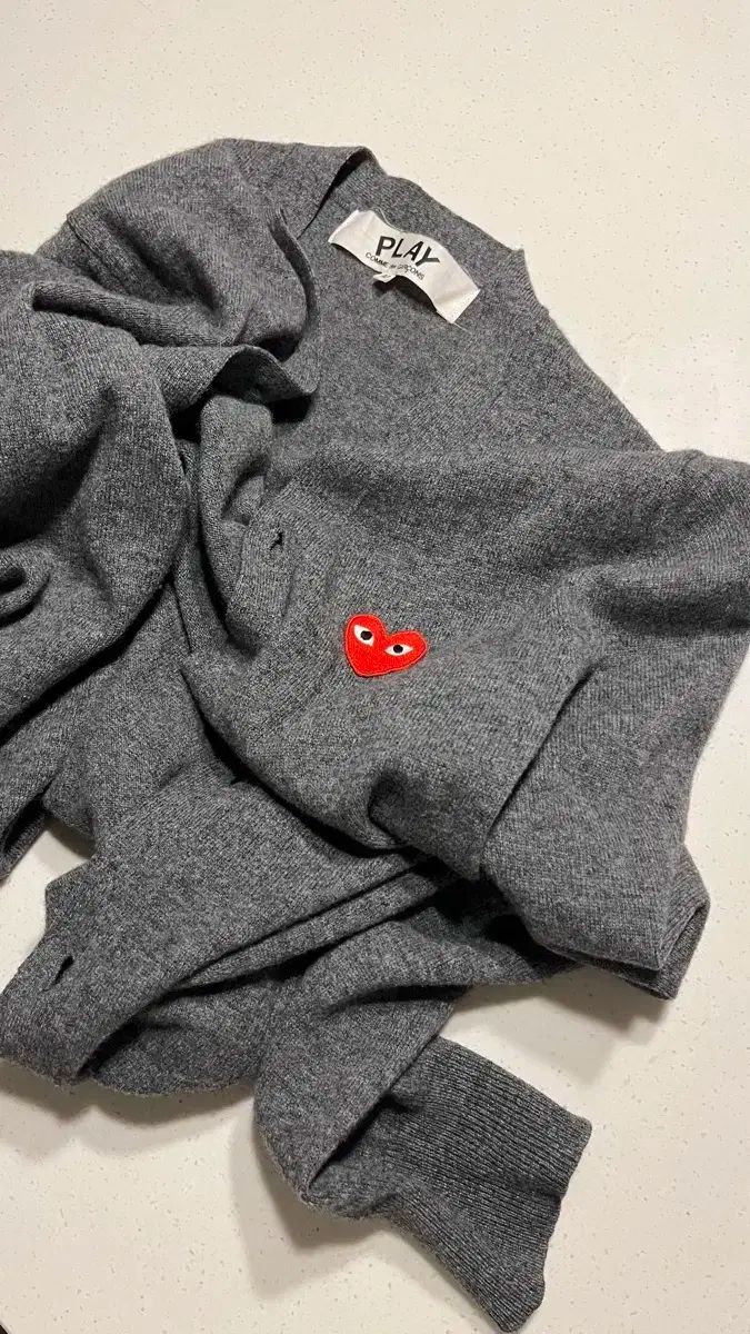 COMME des GARCONS(コム・デ・ギャルソン) カーディガン グレーカラー m サイズ 出品