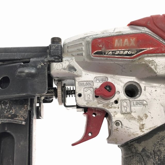 ☆中古品☆MAX マックス 常圧 ステープル用 エアタッカー TA-232G2/4MA