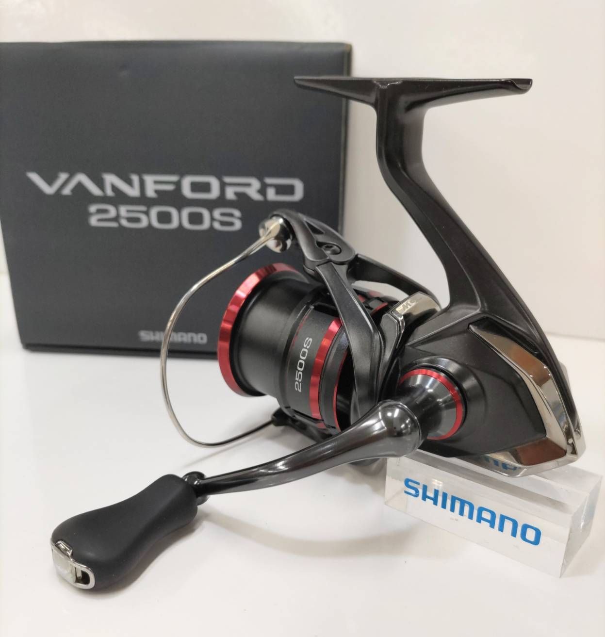 美品】20ヴァンフォード 2500S （01）リール スピニング バス