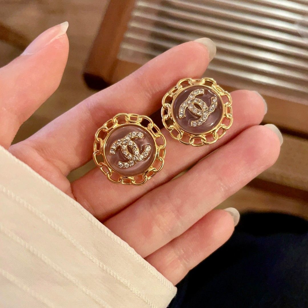 今日特価】CHANEL ヴィンテージ ダブル C ピアス 送料無料 限定
