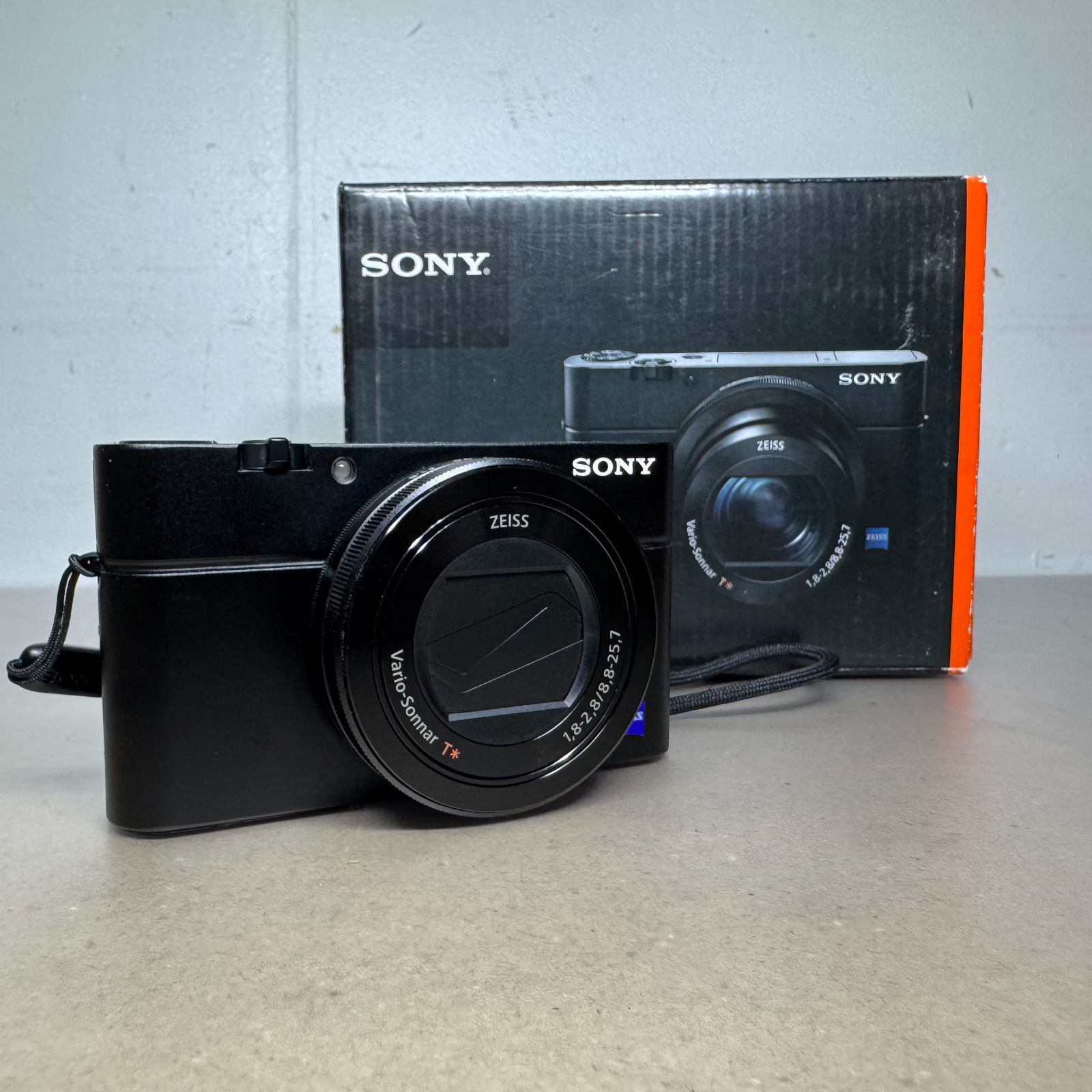 SONY Cyber-shot DSC-RX100M3 サイバーショット グリップ付き C3646 60サイズ発送