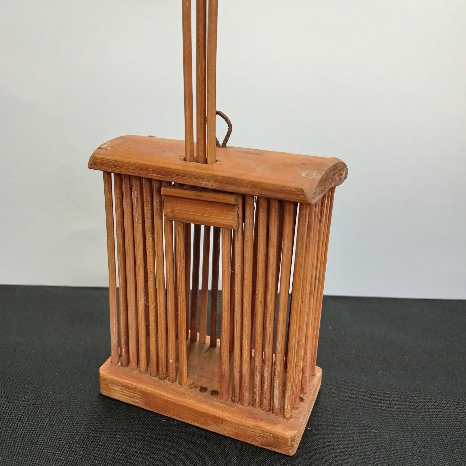 李朝工芸　虫籠 李朝 19世紀 竹造 虫籠 虫かご 小 幅7cm cricket cage 0055 - メルカリ