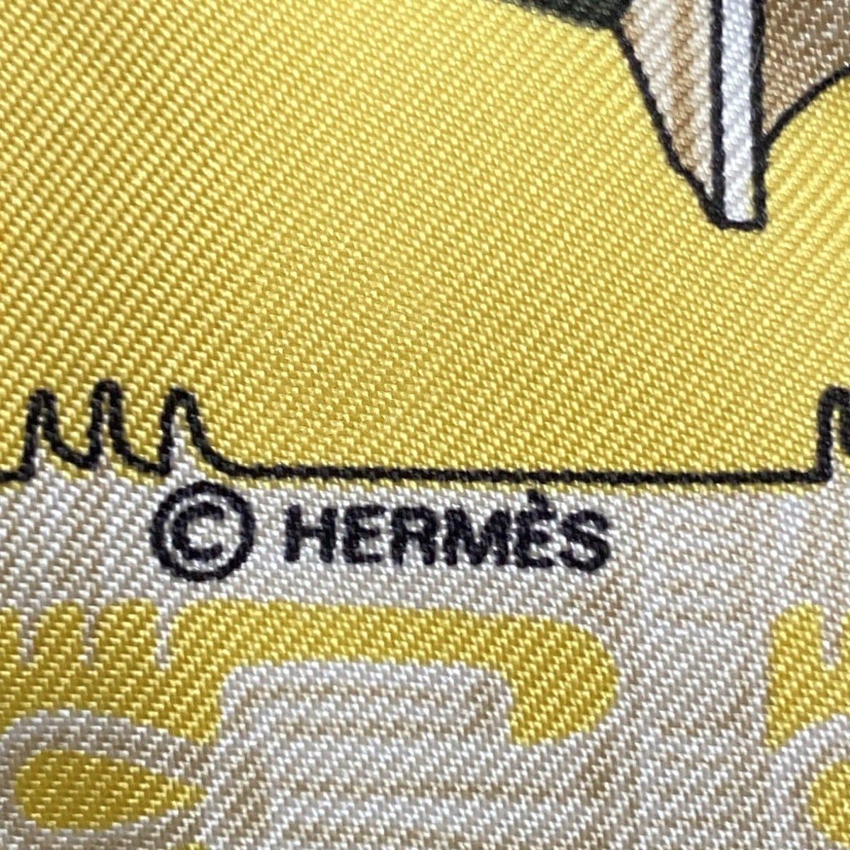 HERMES(エルメス) スカーフ プチカレ イエロー×ライトグリーン