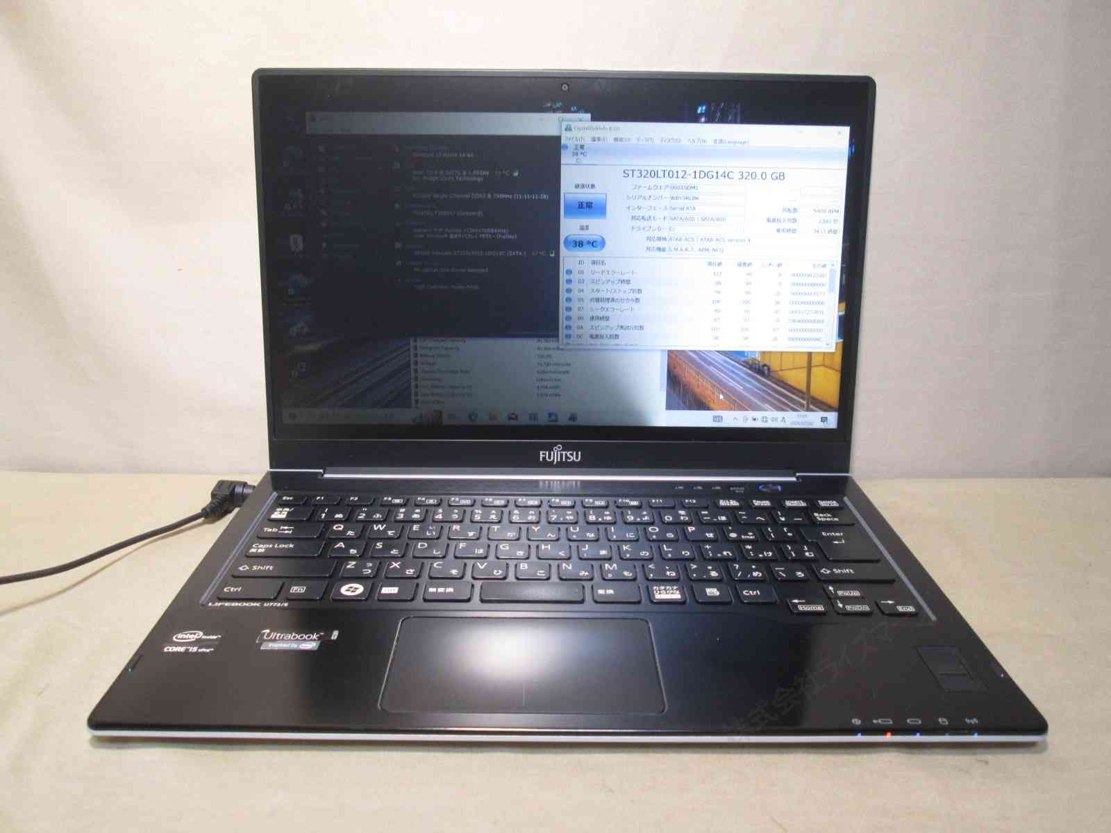 取引中]富士通 中古☆富士通 LIFEBOOK U772/E Core i5 3427U/4GB 