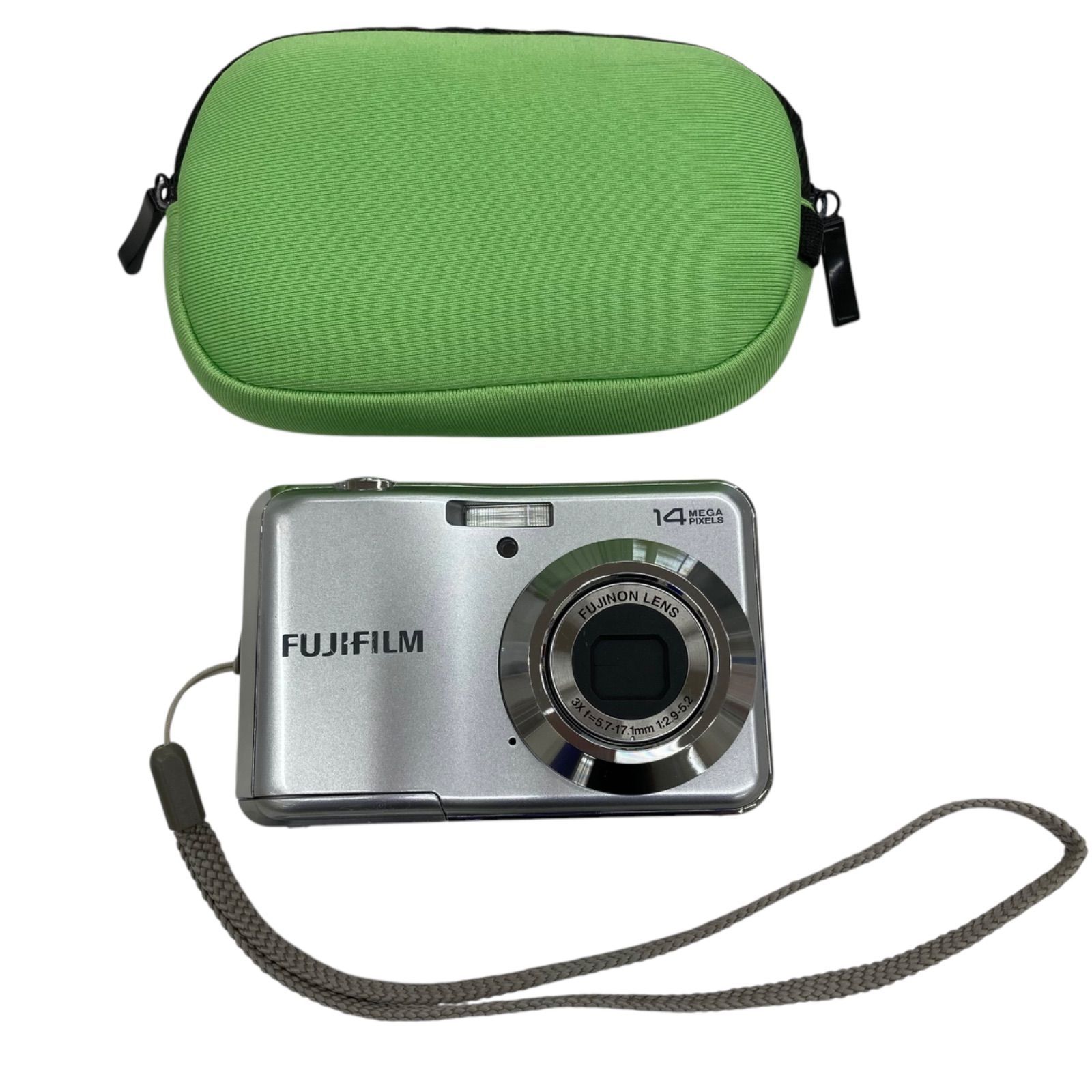 カメラ 186000 現状品 FUJIFILM FINEPIX AV200 デジタルカメラ シルバー