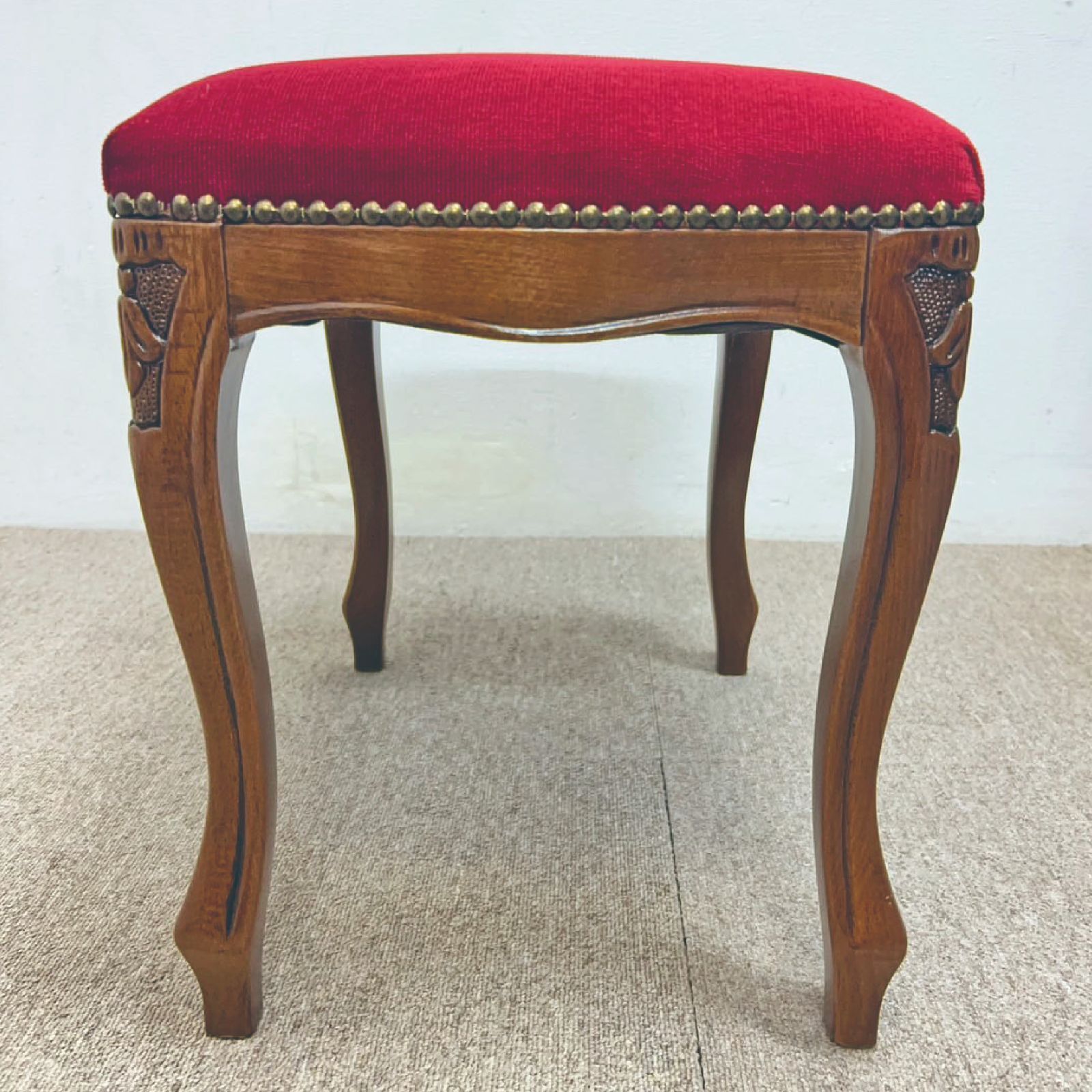 SAINT MICHAEL(セントマイケル) 300MILLION STOOL SAINT MICHAEL