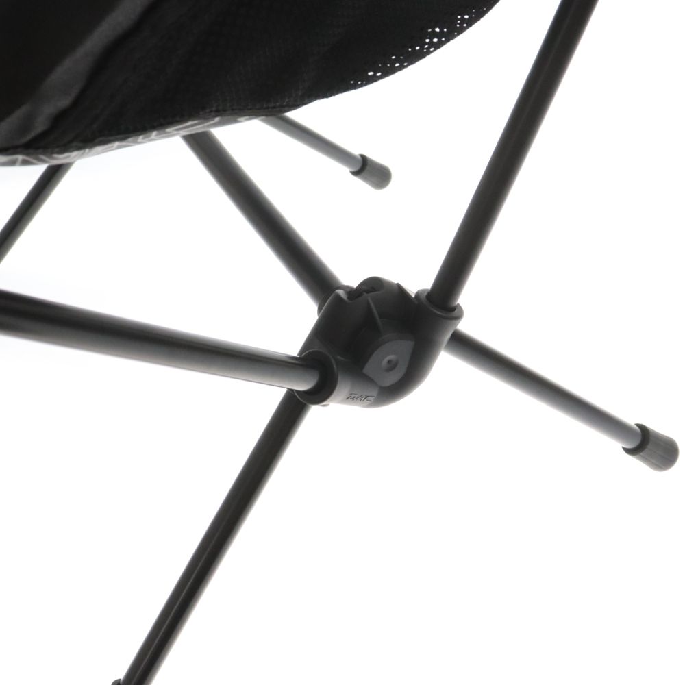 White Mountaineering (ホワイトマウンテニアリング) ×Helinox Chair  