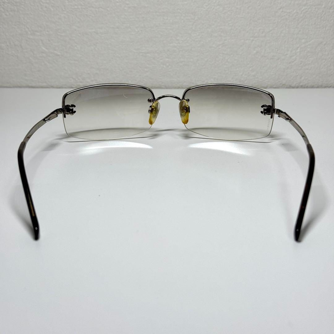 リムレス メタル